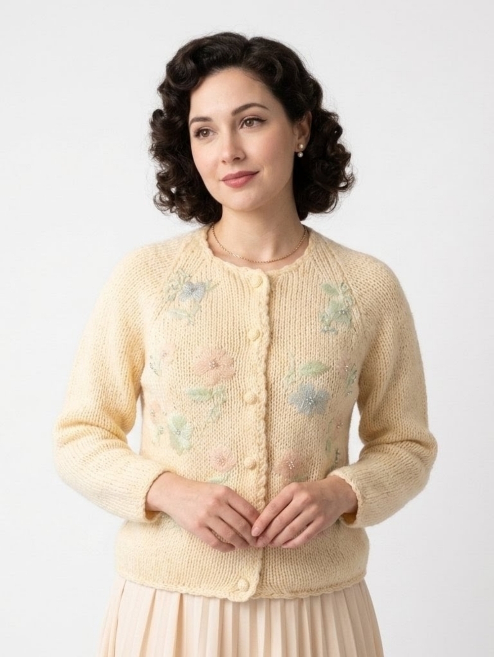 Evan-Picone Vintage Wool Mohair Cream Floral Embroidered Cardigan - Medium